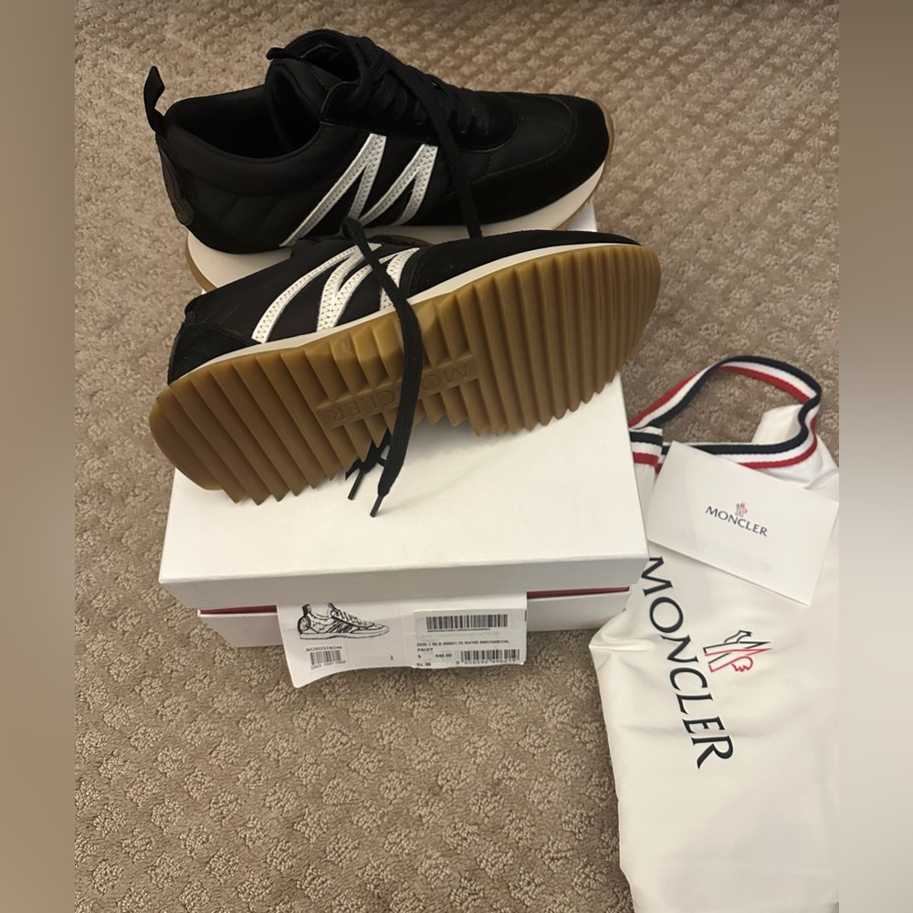 Moncler women’s Pacey logo platform sneakers nylon suede black white 39 - Picture 4 of 6